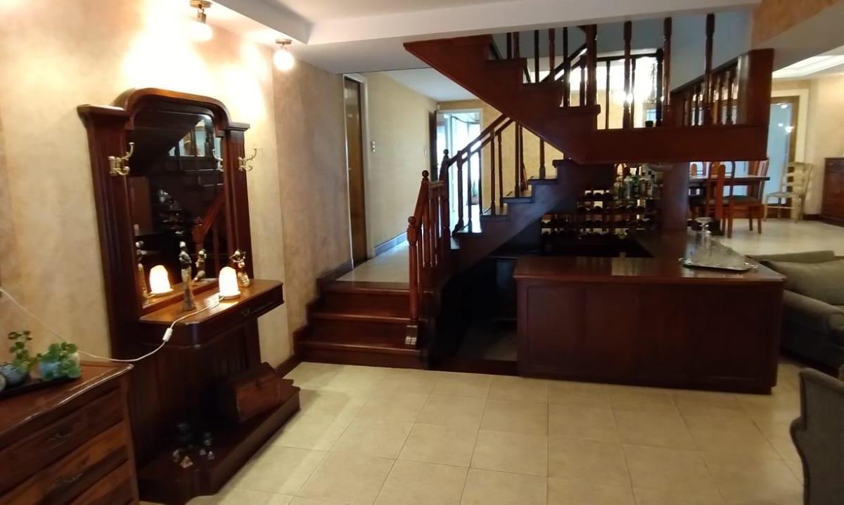 Chalet en Pleno Barrio Chauvin - Mitre 3000 3
