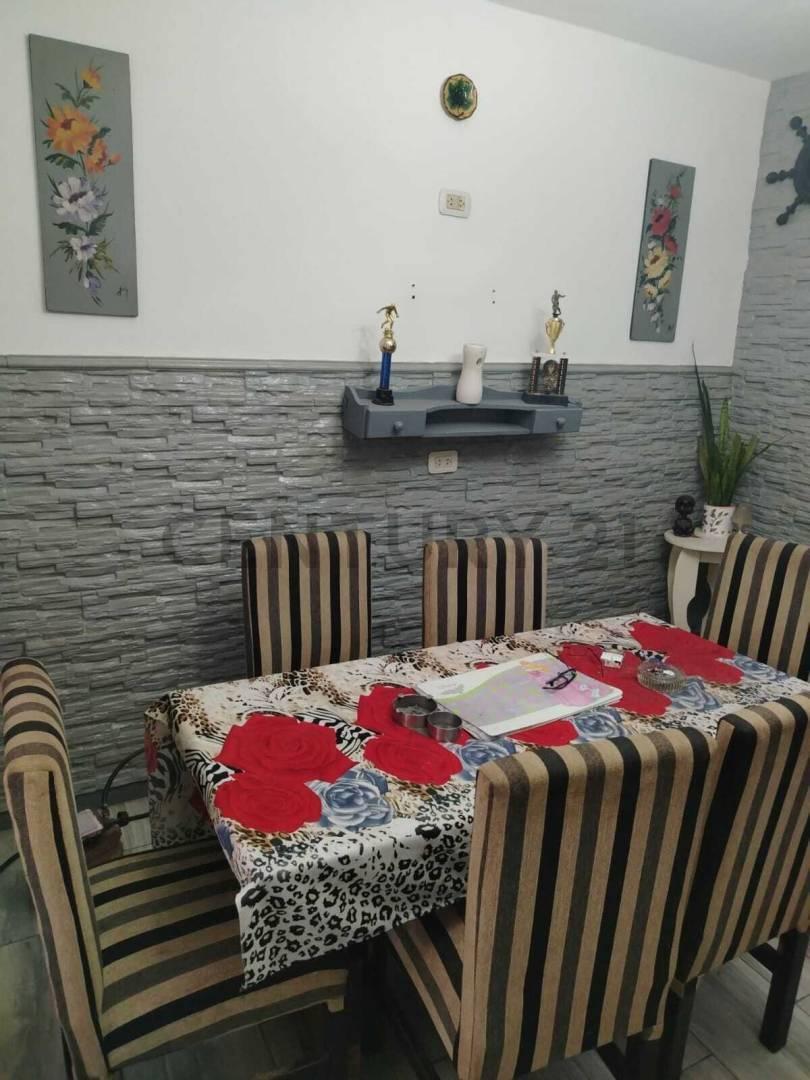 Foto de VENTA CASA DE 8 AMBIENTES en SAN MIGUEL con PILETA CLIMATIZADA., imagen 2