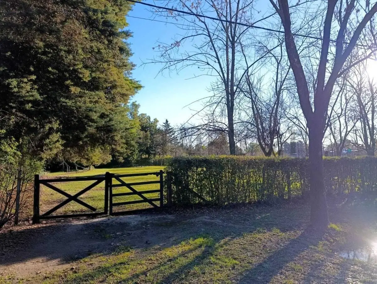 VENTA LOTE 1650 M2 EN ESQUINA ESTRATÉGICA BARRIO EL REMANSO EXALTACIÓN DE LA CRUZ. 3