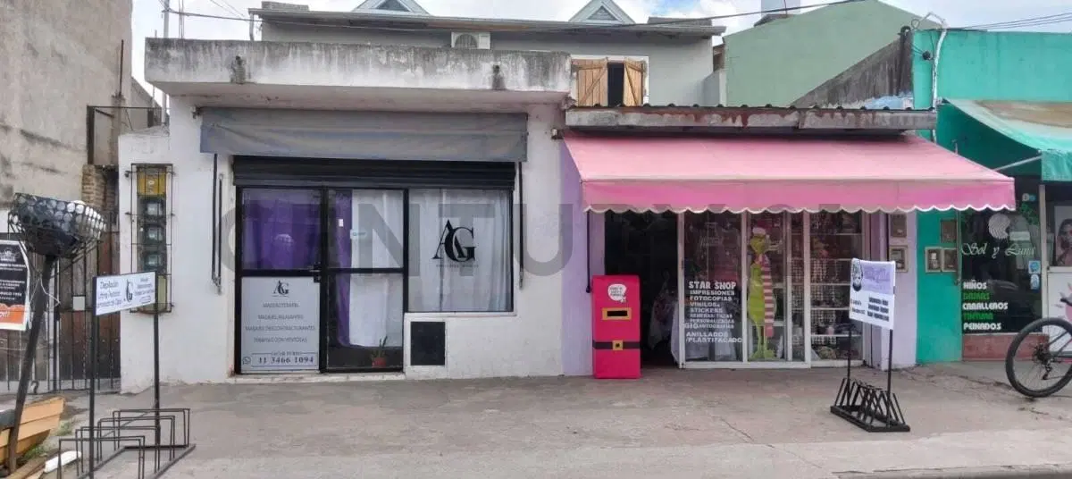 VENTA CASA 6 AMBIENTES CON DOS LOCALES DERQUI PILAR 5