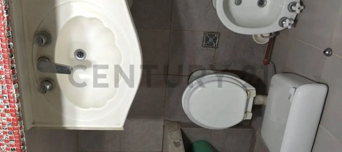 VENTA CASA 6 AMBIENTES CON DOS LOCALES DERQUI PILAR 5