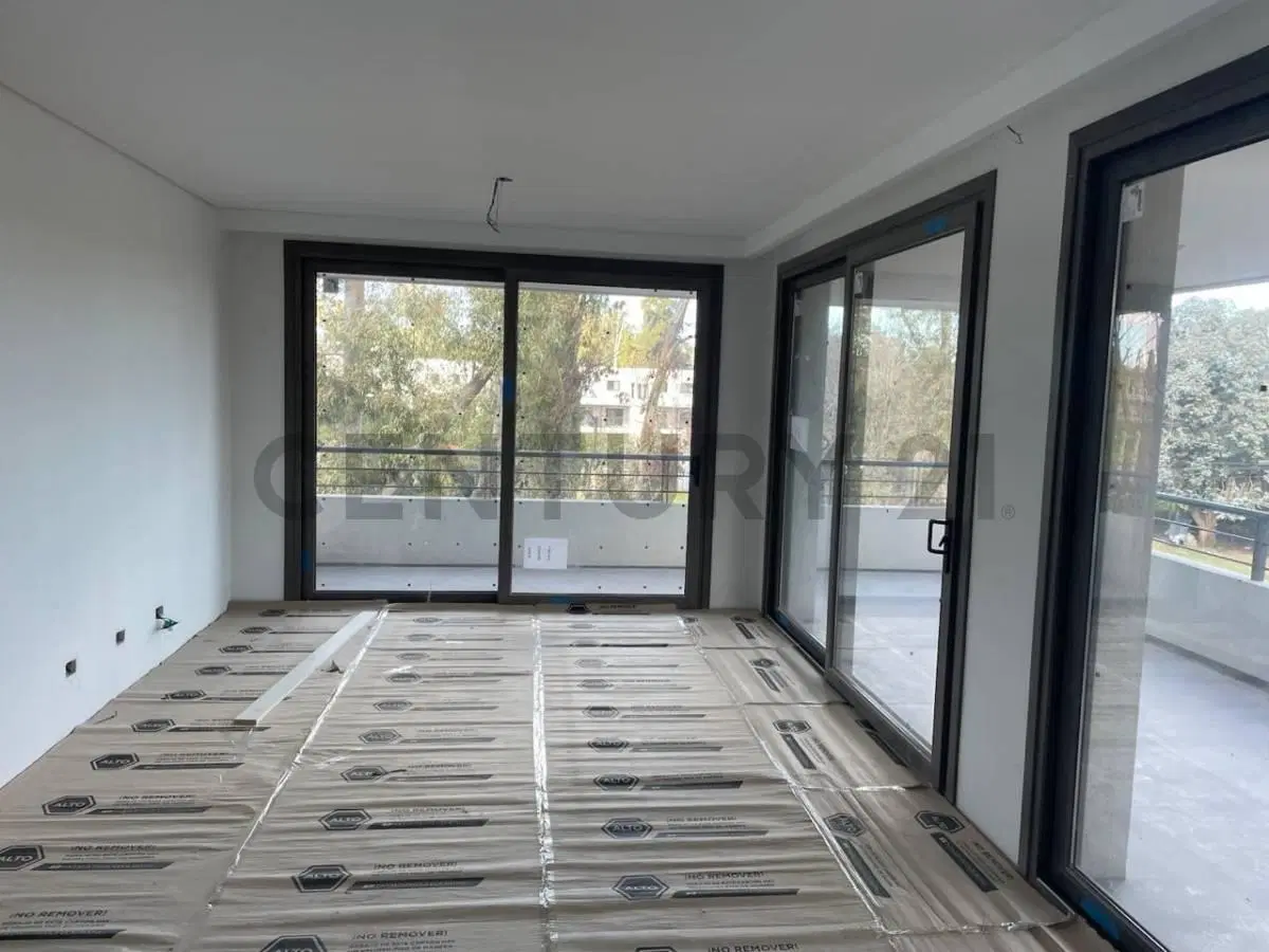VENTA DOS AMBIENTES CON DETALLES PREMIUN ,FINANCIACIÓN ,A MTS DEL AUSTRAL 2