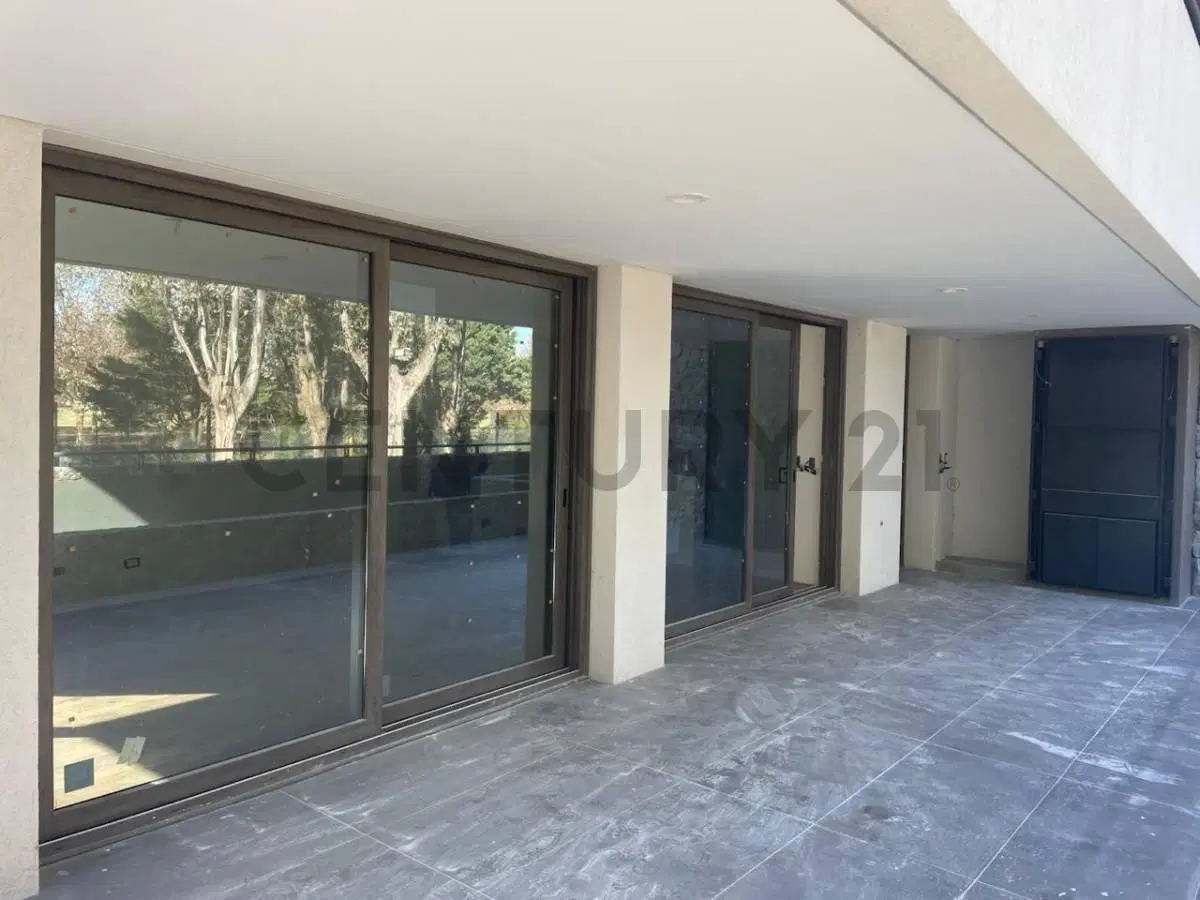 VENTA DOS AMBIENTES CON DETALLES PREMIUN ,FINANCIACIÓN ,A MTS DEL AUSTRAL 8