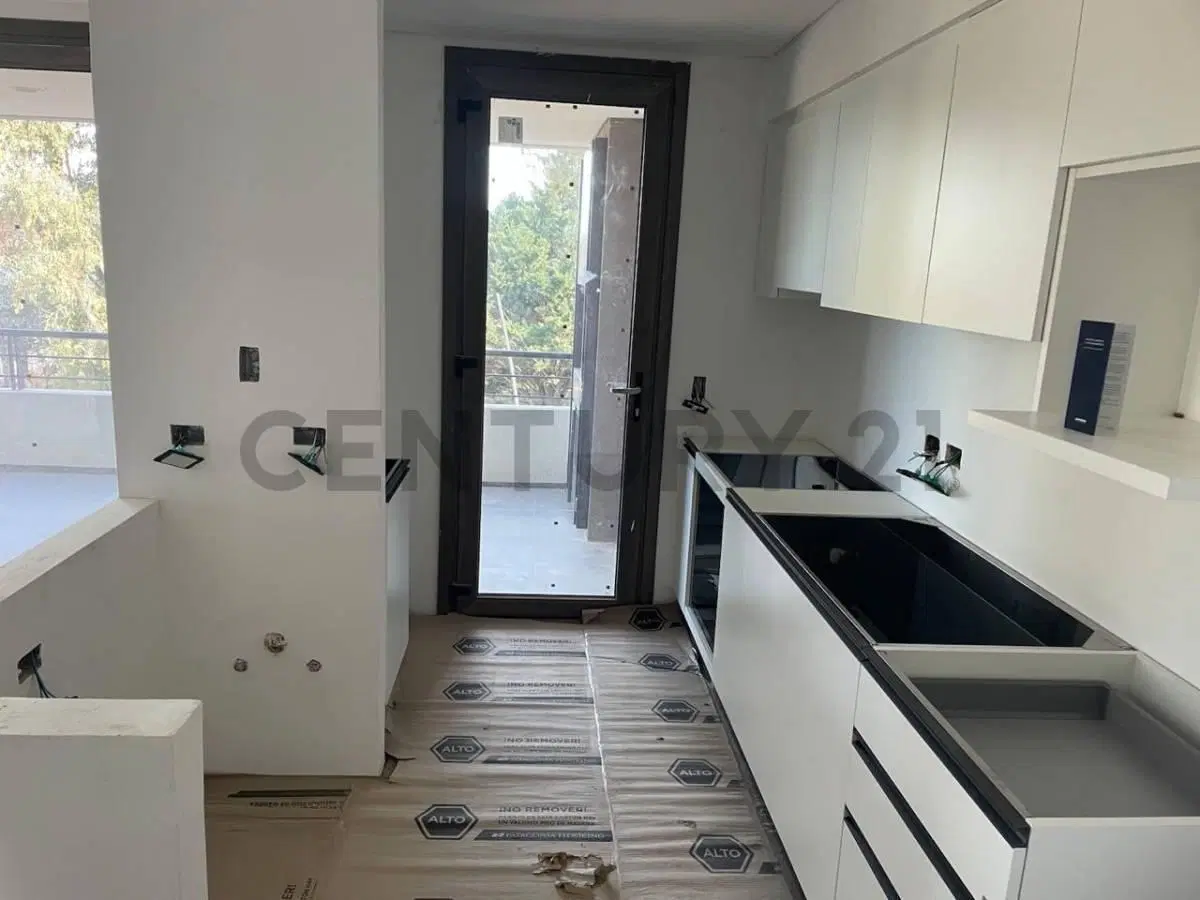 VENTA DOS AMBIENTES CON DETALLES PREMIUN ,FINANCIACIÓN ,A MTS DEL AUSTRAL 4