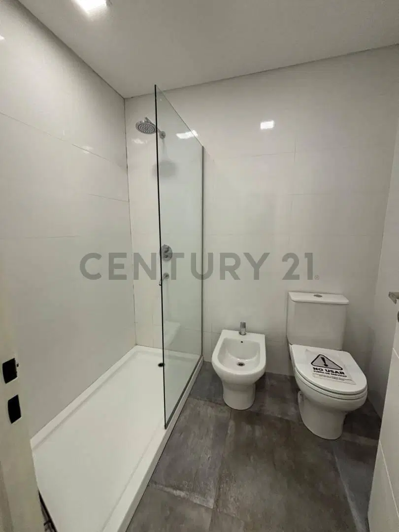Venta mono ambiente con detalles de primer nivel en Pilar 4
