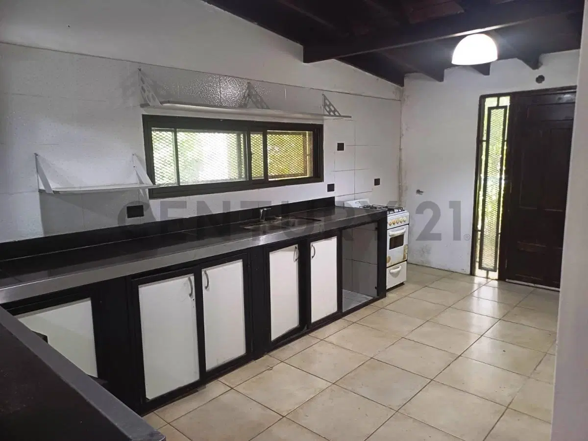 VENTA CASA 4 AMBIENTES BARRIO PARQUE EXALTACION EXALTACION 3