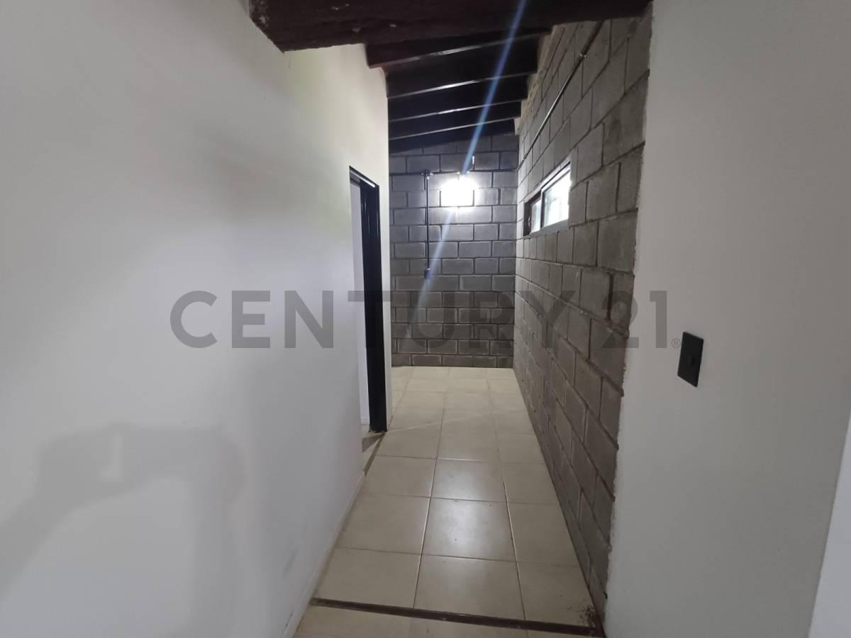 Foto de VENTA CASA 4 AMBIENTES BARRIO PARQUE EXALTACION EXALTACION, imagen 5