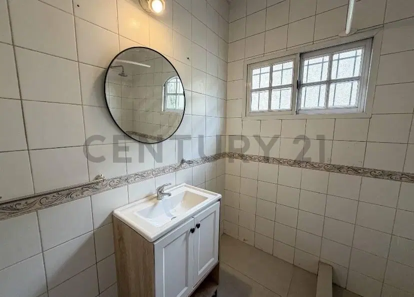 CASA EN VENTA EN EXCLUSIVA ZONA DE PILAR, 2 DORMITORIOS CON JARDÍN, GALERÍA Y PARRILLA 4