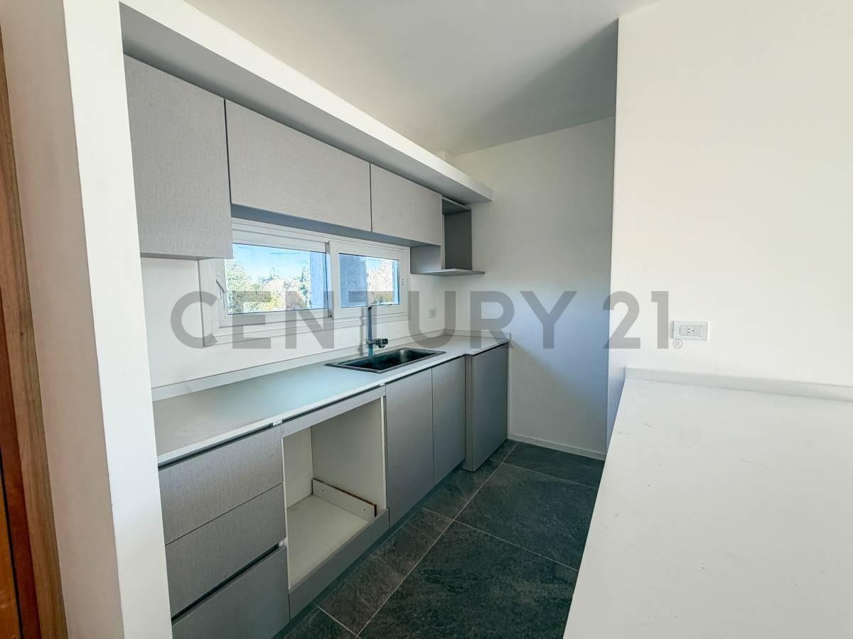 Foto de VENTA 3 AMBIENTES EN PLANTA BAJA EN SARAVI VILLAGE, imagen 1