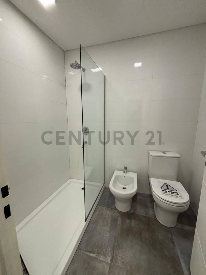 Foto de Venta mono ambiente con detalles de primer nivel en Pilar, imagen 3