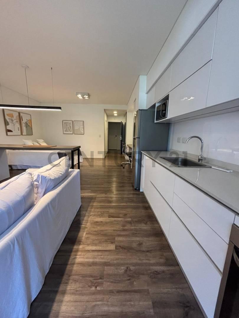 Foto de Venta mono ambiente con detalles de primer nivel en Pilar, imagen 2