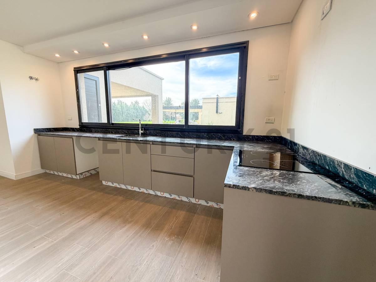 Foto de VENTA CASA HARAS DEL SOL|4 HABITACIONES EN SUITE|APTA CREDITO, imagen 3