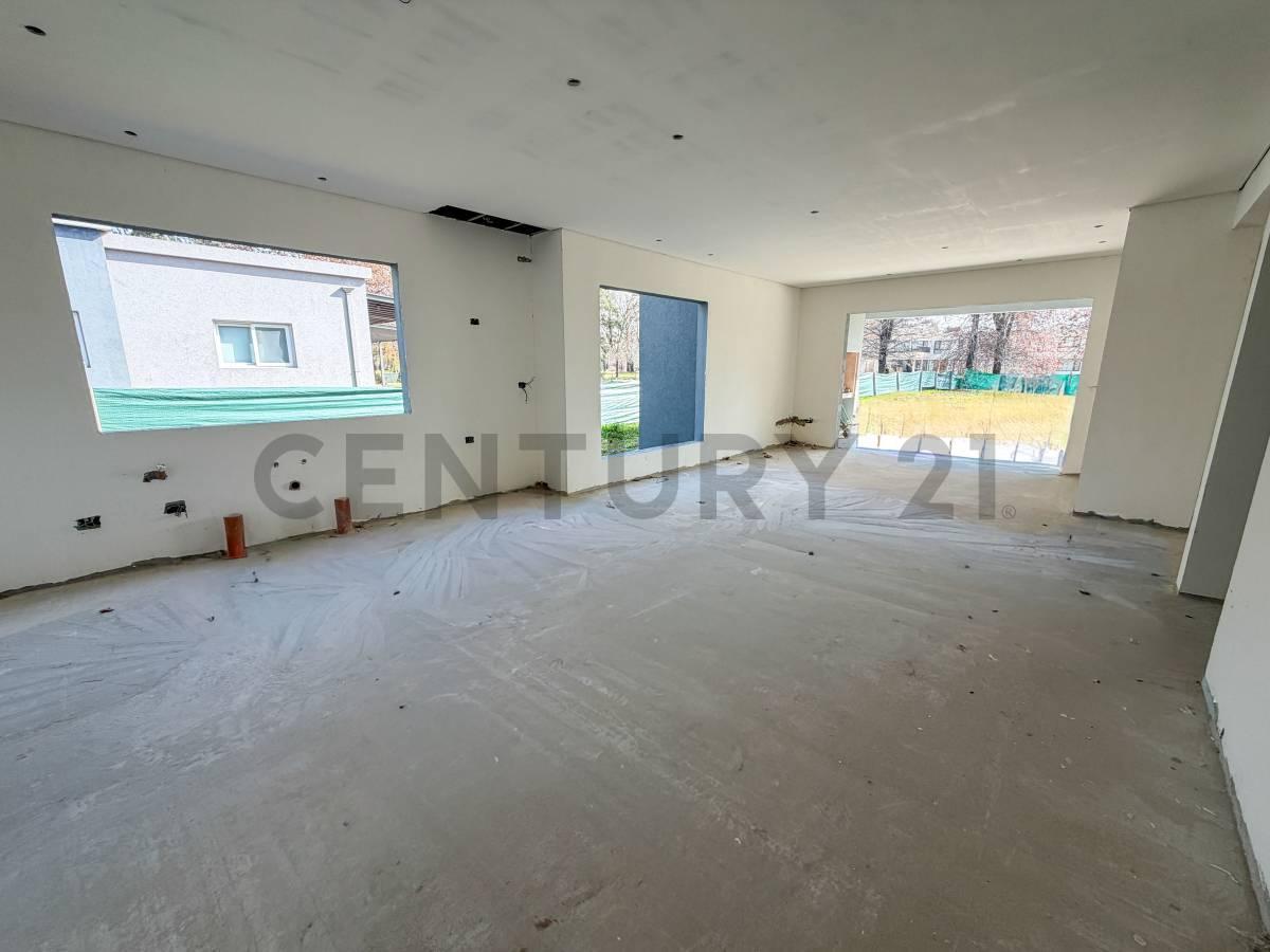 Foto de VENTA 6 AMB EN HARÁS DEL SOL A ESTRENAR, imagen 4