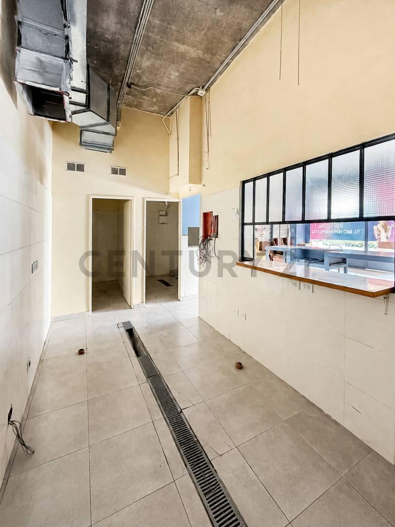 Foto de ALQUILER LOCAL COMERCIAL EN PUEBLO CAAMAÑO PILAR, imagen 5