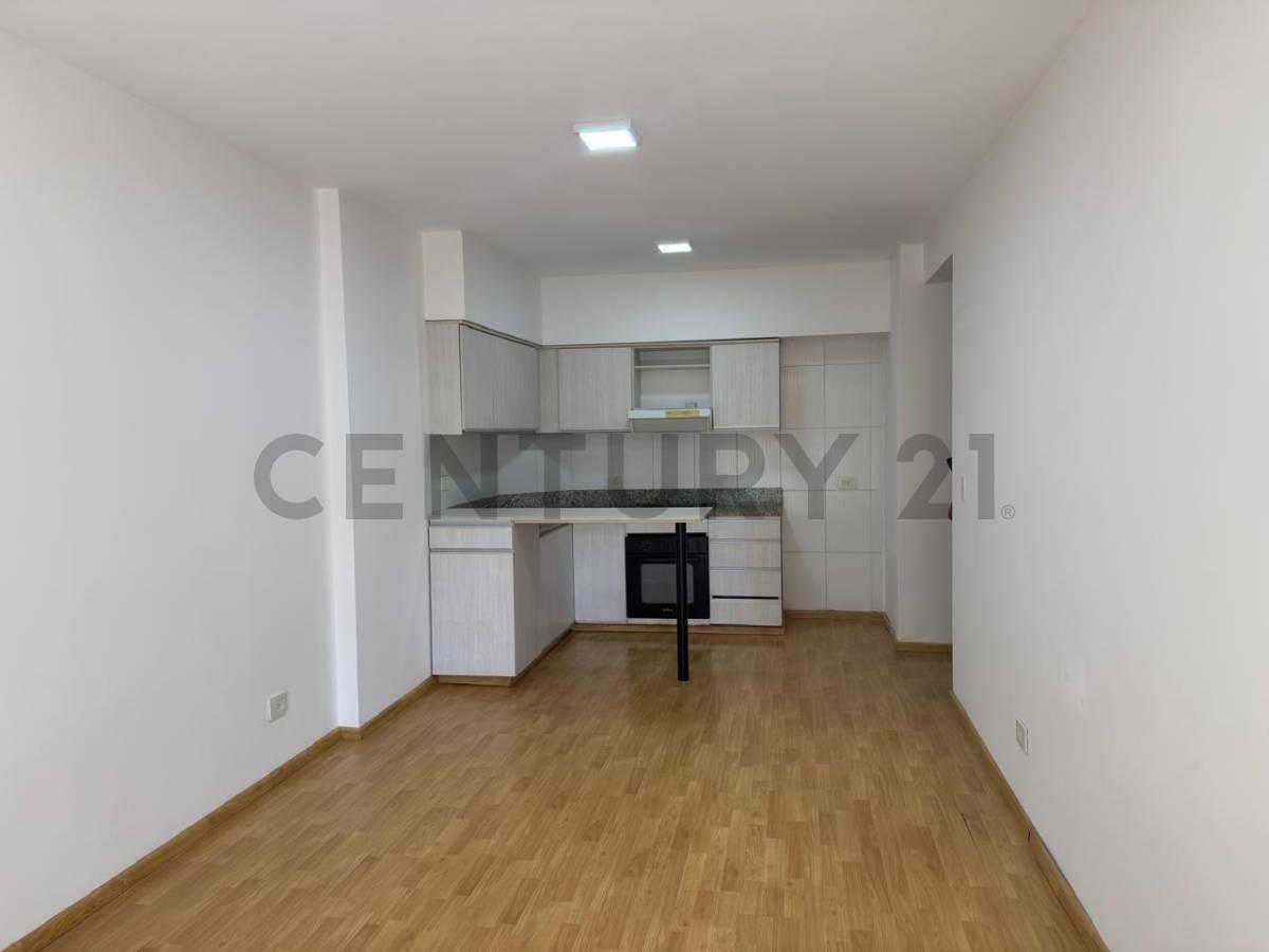 Foto de VENTA DEPARTAMENTO 2 AMB | VILLA URQUIZA | APTO CRÉDITO, imagen 2