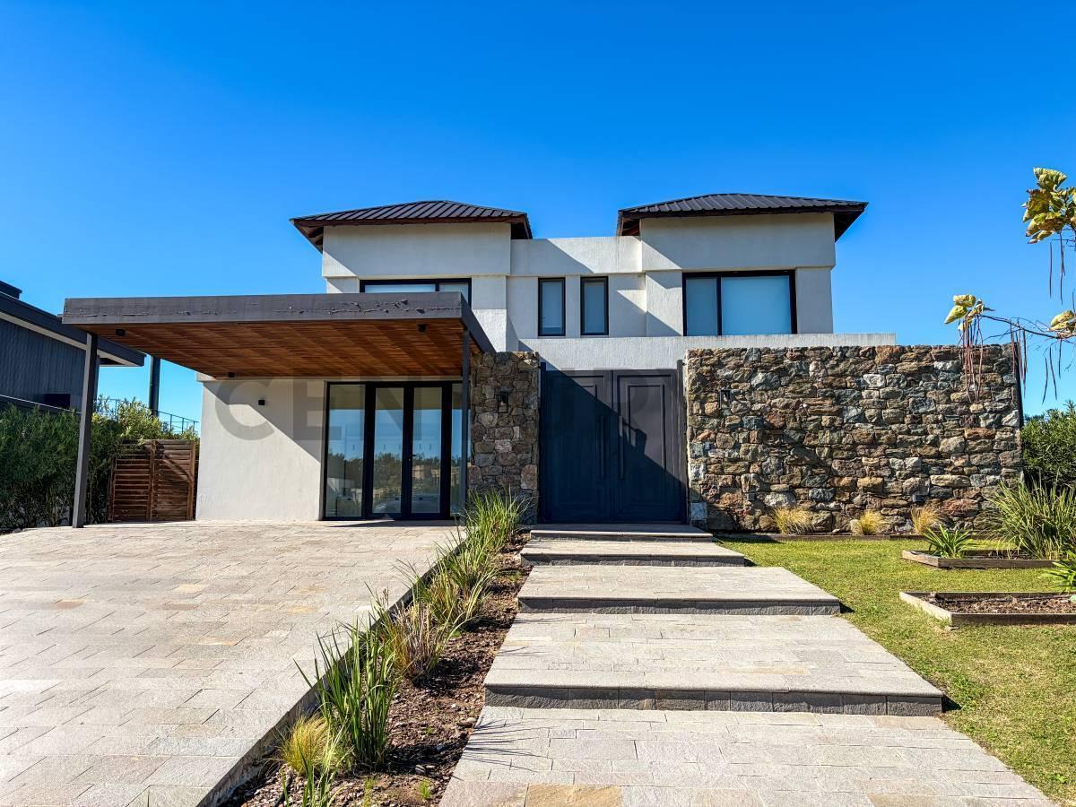 Foto de Casa en venta en La Calesa, Pilará — vista al lago y al golf, imagen 2