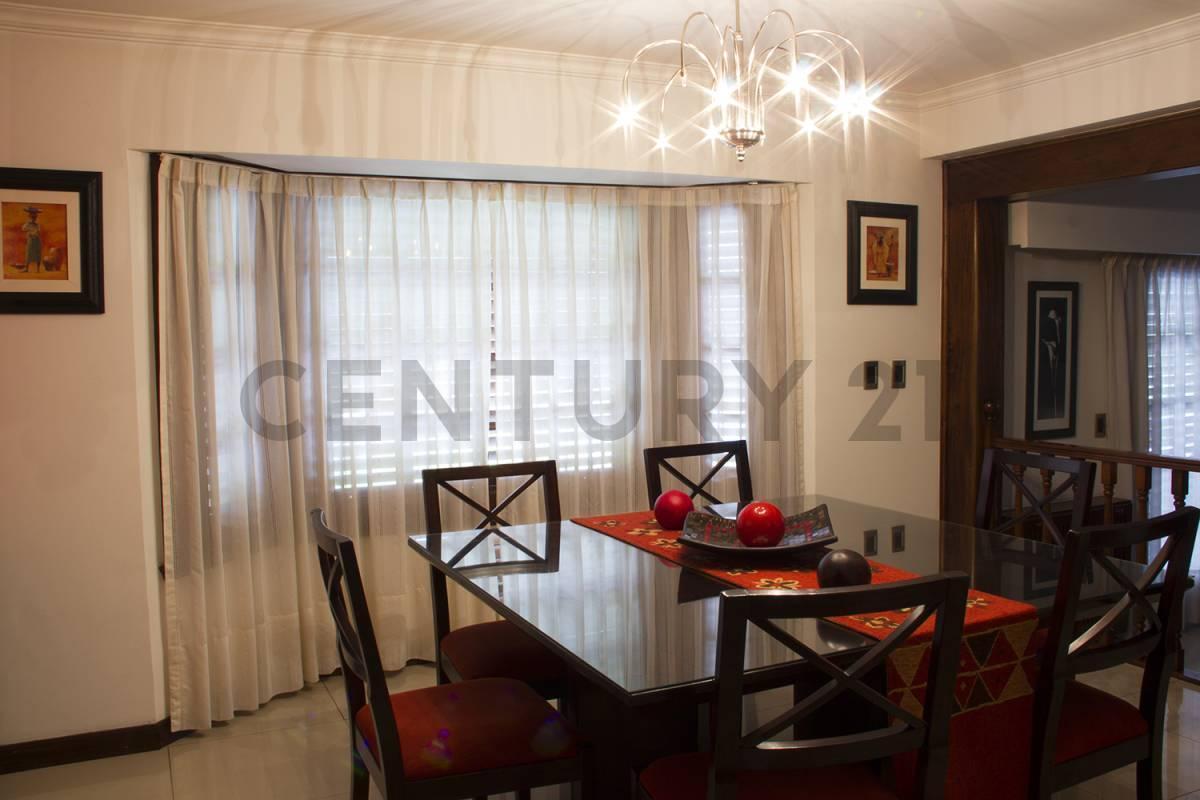 Foto de VENTA CASA 7 AMBIENTES VILLA MORRA PILAR, imagen 5