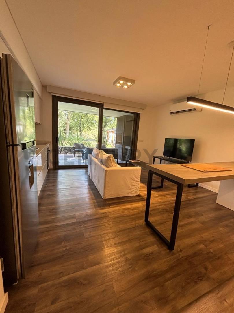 Foto de Venta mono ambiente con detalles de primer nivel en Pilar, imagen 3