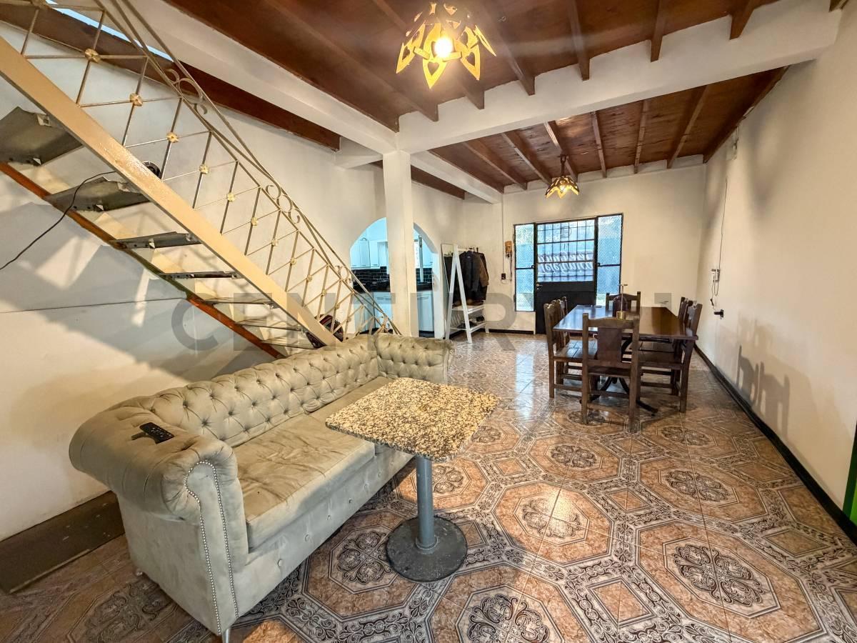 Foto de OPORTUNIDAD DE INVERSIÓN | VENTA CASA EN VILLA ROSA |, imagen 3