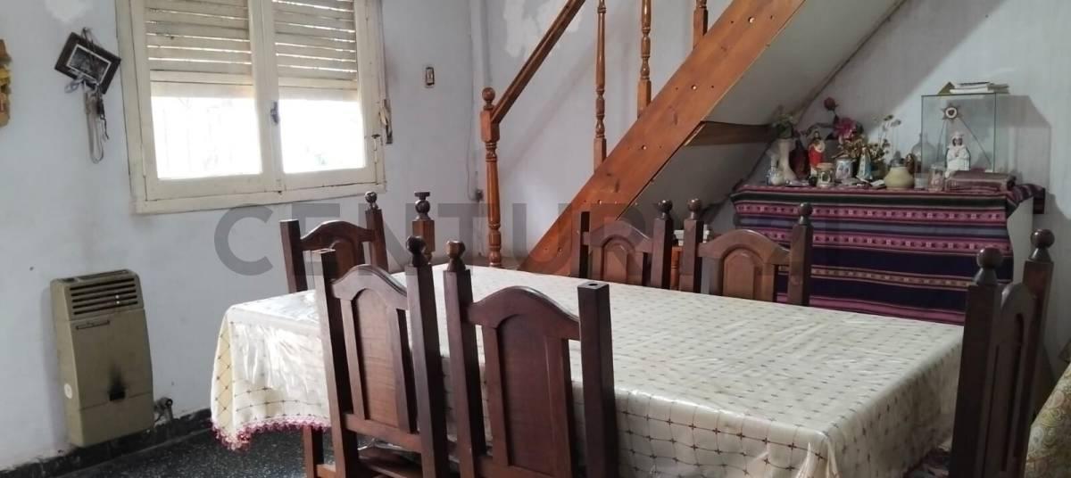 Foto de VENTA CASA 6 AMBIENTES CON DOS LOCALES DERQUI PILAR, imagen 4