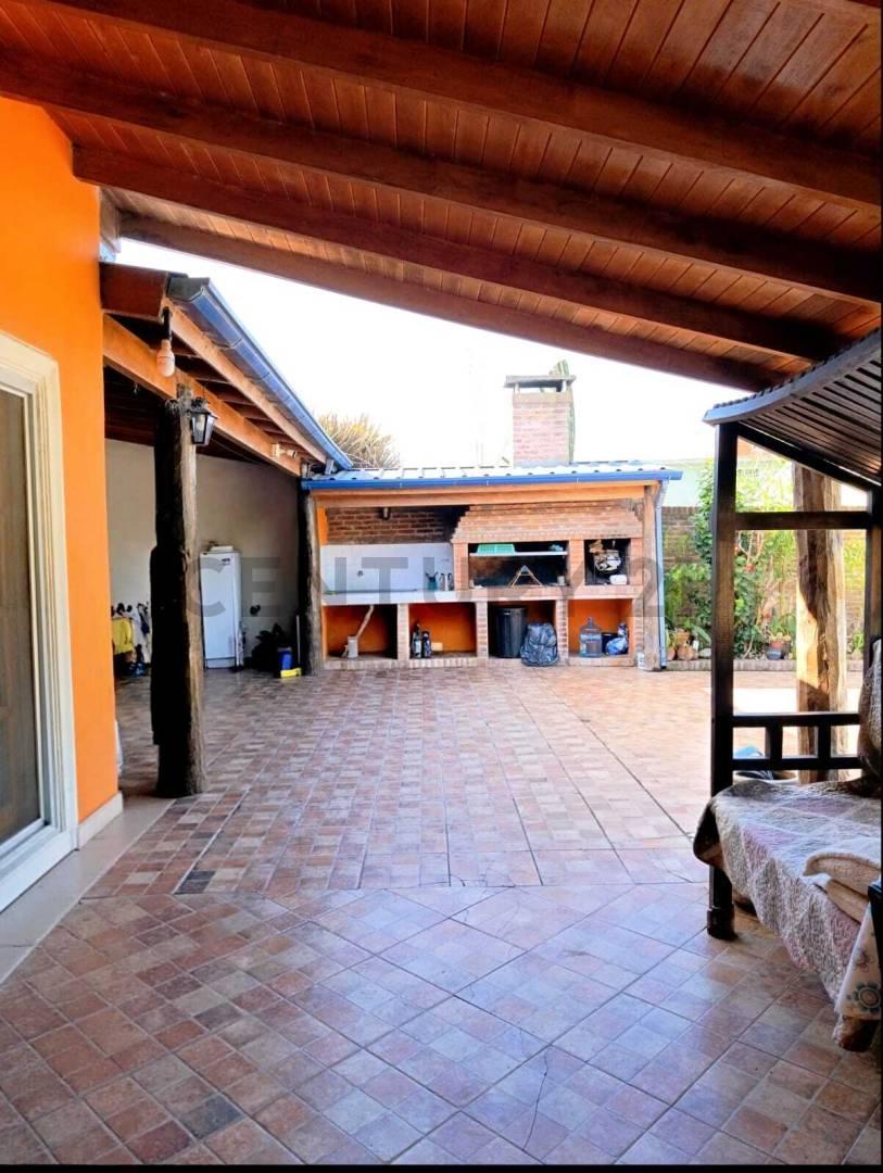 Foto de VENTA CASA Quinta en Centro Los Cardales | Calidad Premium, Piscina y, imagen 5