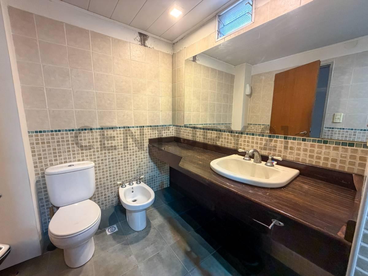 Foto de OPORTUNIDAD VENTA CASA EN DEL VISO 4 AMBIENTES, imagen 3