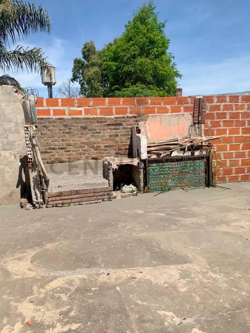 Foto de Campana. Lote de 433 m2 con una construccion.SE ACEPTA PERMUTA POR, imagen 2