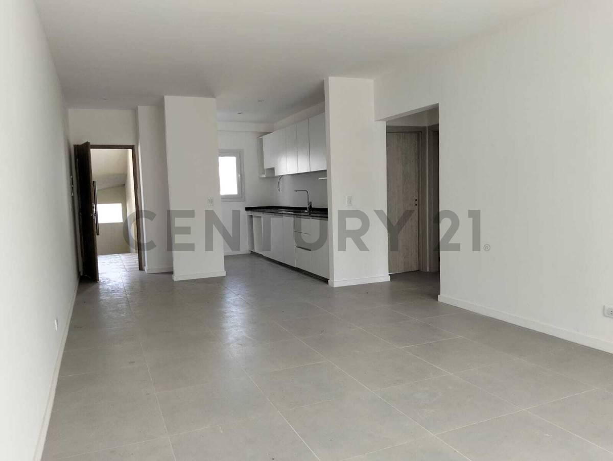 Foto de VENTA DEPARTAMENTO 3 AMBIENTES CHIC VILLAGE LA LONJA PILAR, imagen 2