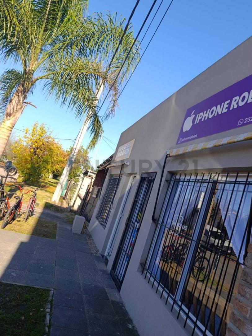 Foto de VENTA CASA Y LOCALES EN PARADA ROBLES | Lote 450 m² con Casa 4 AMB + 2, imagen 1