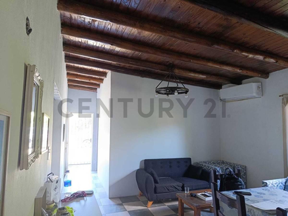 Foto de VENTA Casa en Esquina -Agua Corriente en Open Door, imagen 1