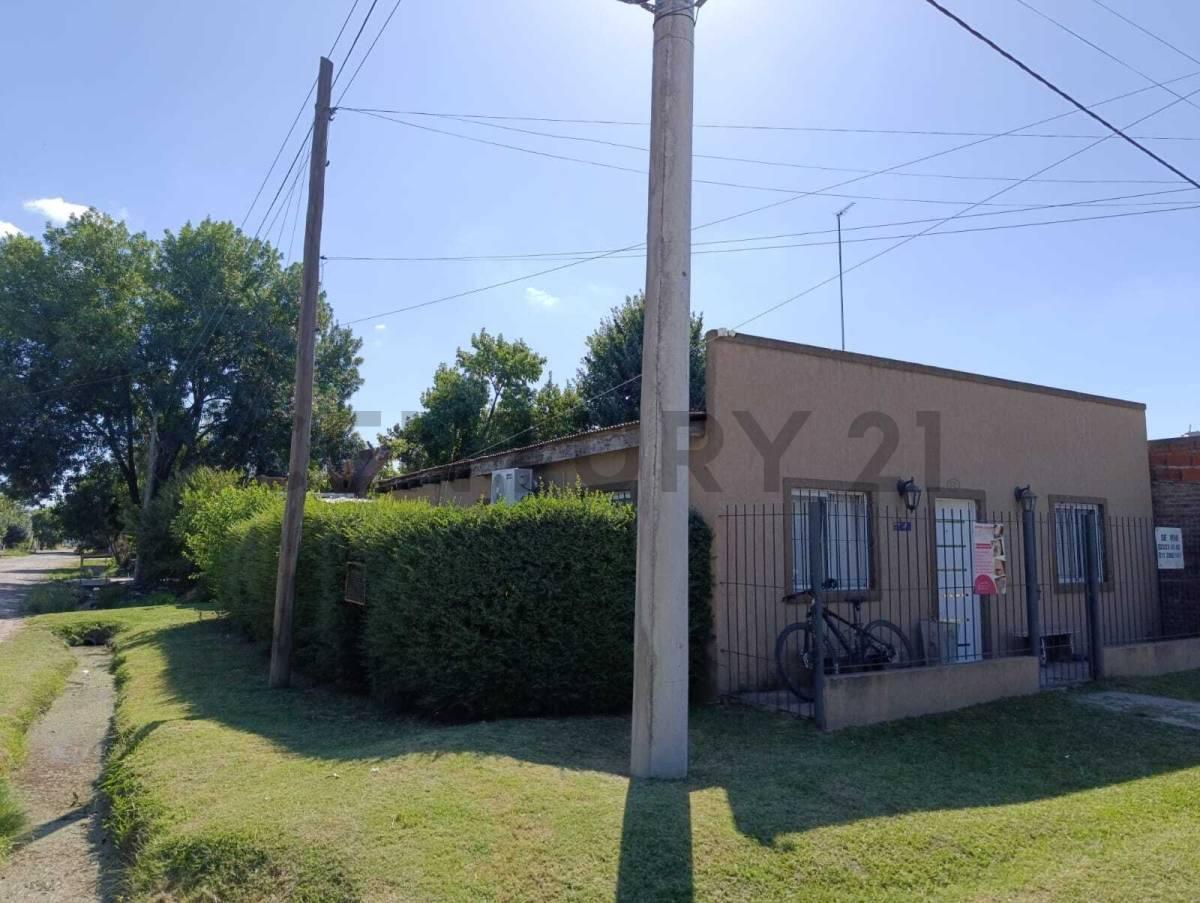 Foto de VENTA Casa en Esquina -Agua Corriente en Open Door, imagen 4