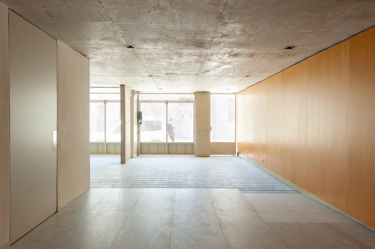 Foto de Apto profesional A ESTRENAR Loft 98 m² con patio, baño y toilette, imagen 4