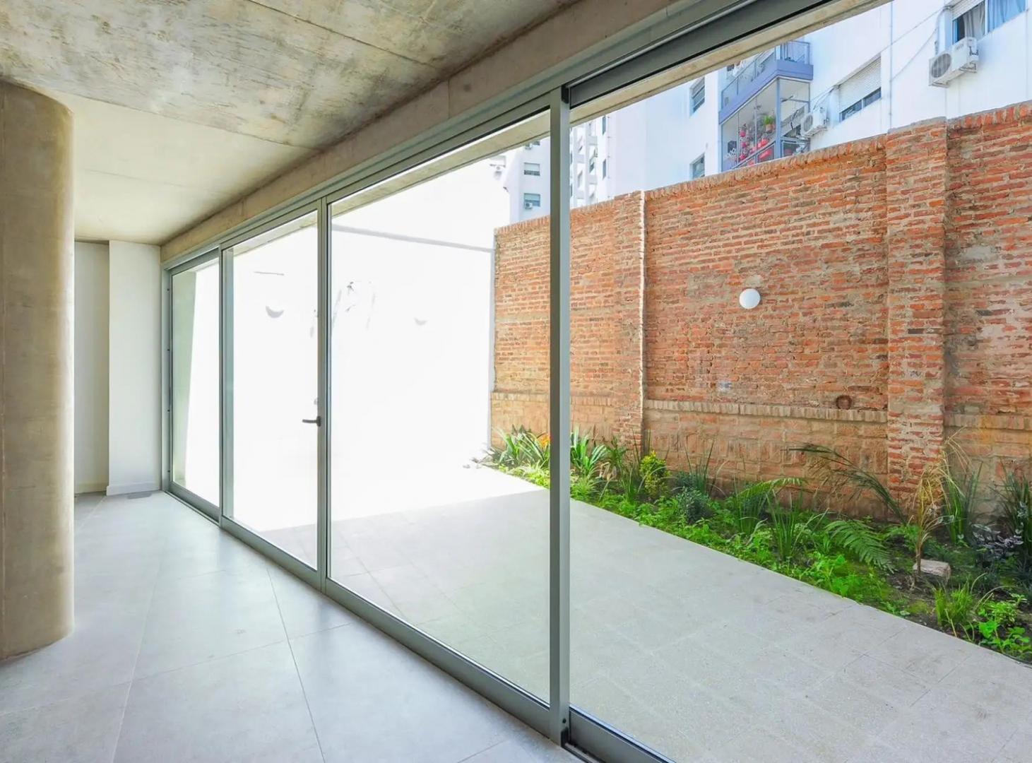 Foto de Apto profesional A ESTRENAR Loft 98 m² con patio, baño y toilette, imagen 3