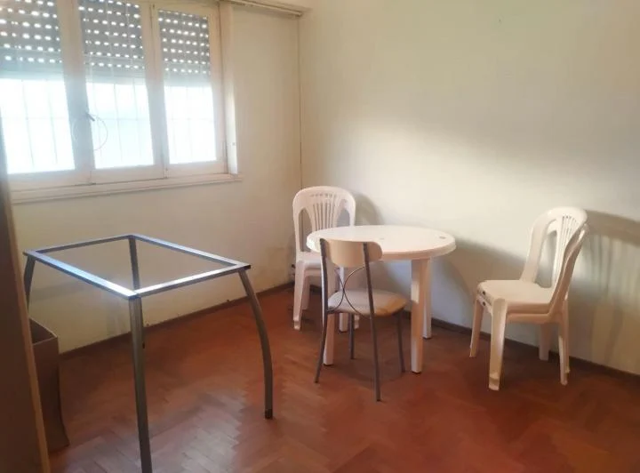 En venta – Casa de 5 ambientes en barrio Chauvín 2