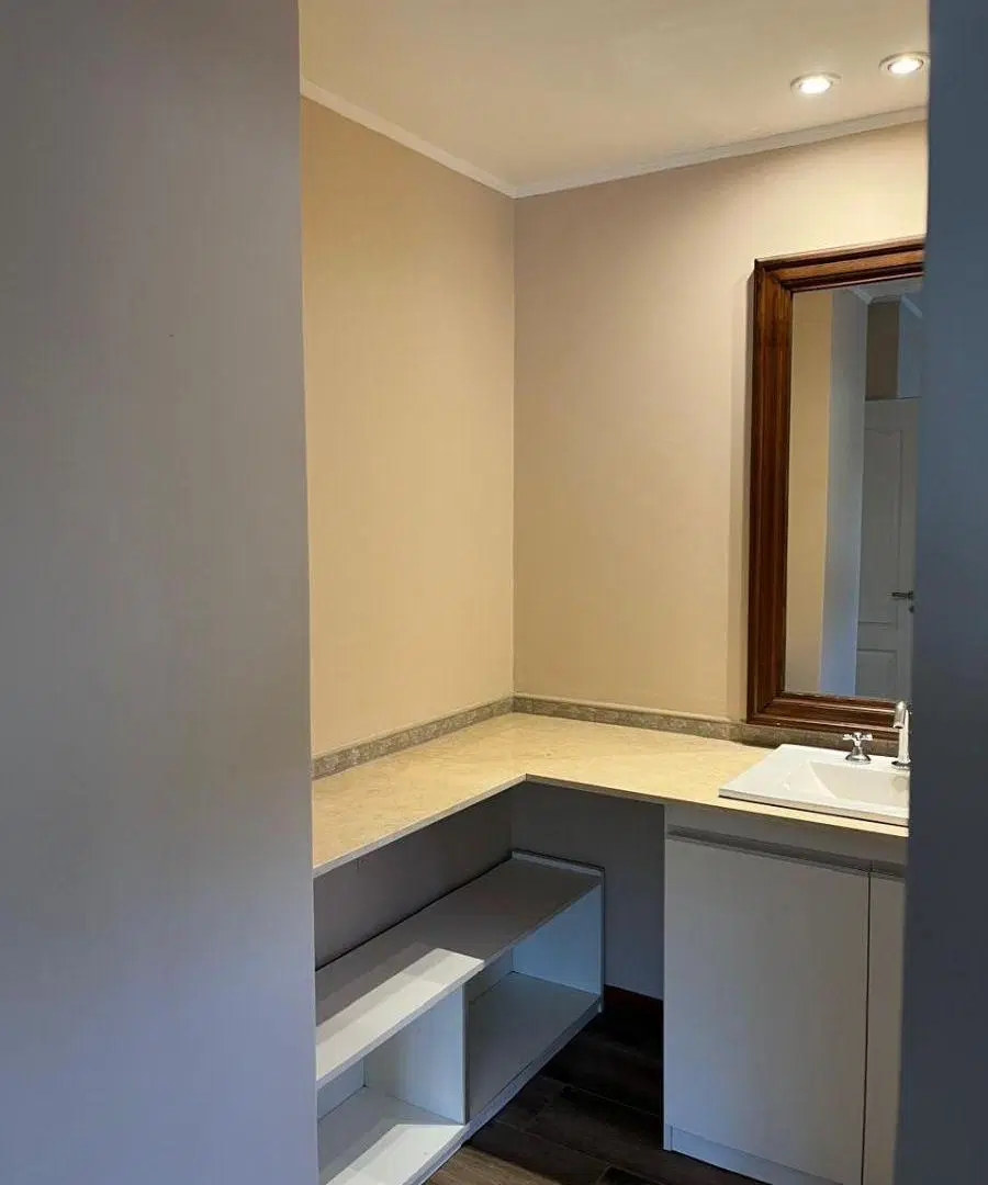 ALQUILER CASA EN PH 3 AMBIENTES CON JARDÍN Y ESPACIO GUARDACOCHE BARRIO ALFAR 5