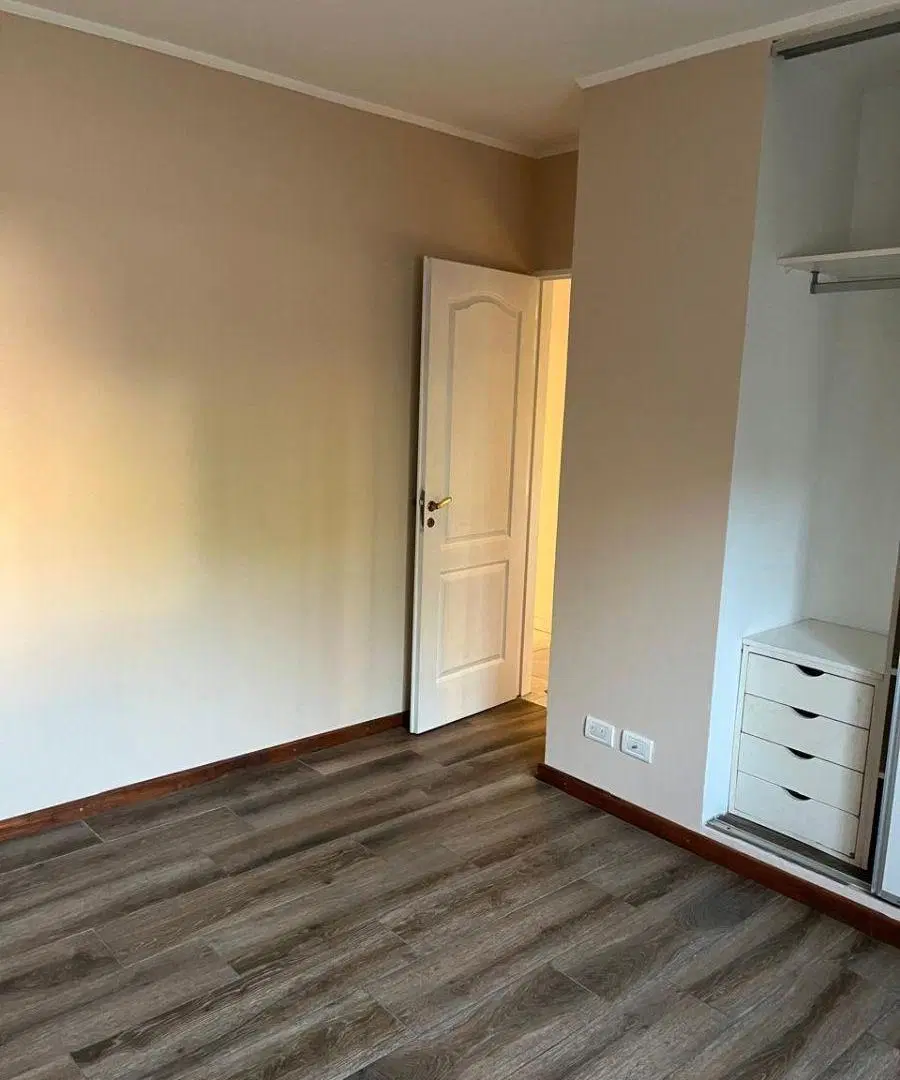 ALQUILER CASA EN PH 3 AMBIENTES CON JARDÍN Y ESPACIO GUARDACOCHE BARRIO ALFAR 3