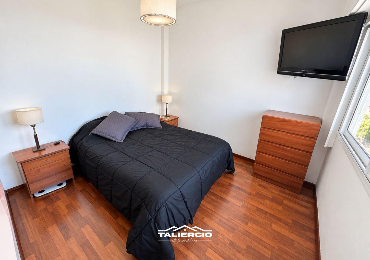 Foto de En venta DEPARTAMENTO 2 AMBIENTES CON COCHERA Y 51 M² DE TERRAZA PROPIA, imagen 2