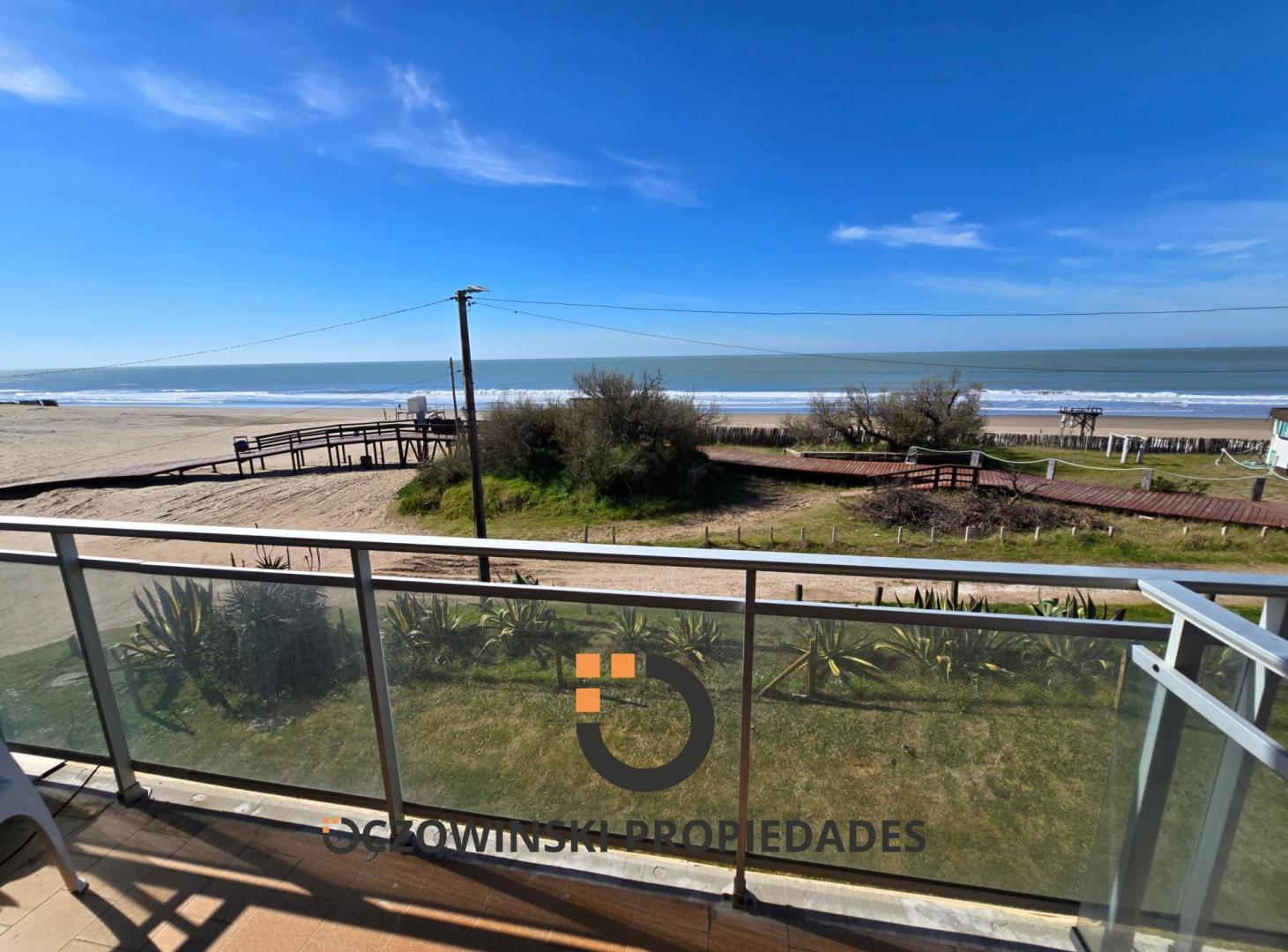 Foto de VENTA MONOAMBIENTE 2DO PISO(VILLA GESELL) NORTE, imagen 2