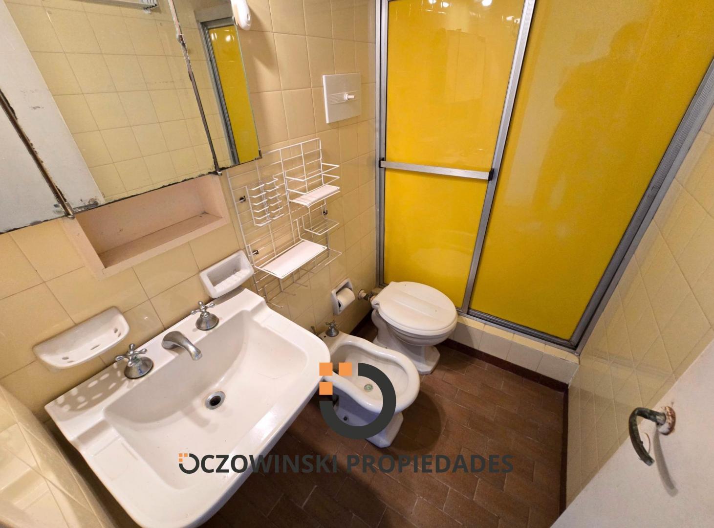 Foto de VENTA MONOAMBIENTE 2DO PISO(VILLA GESELL) NORTE, imagen 3