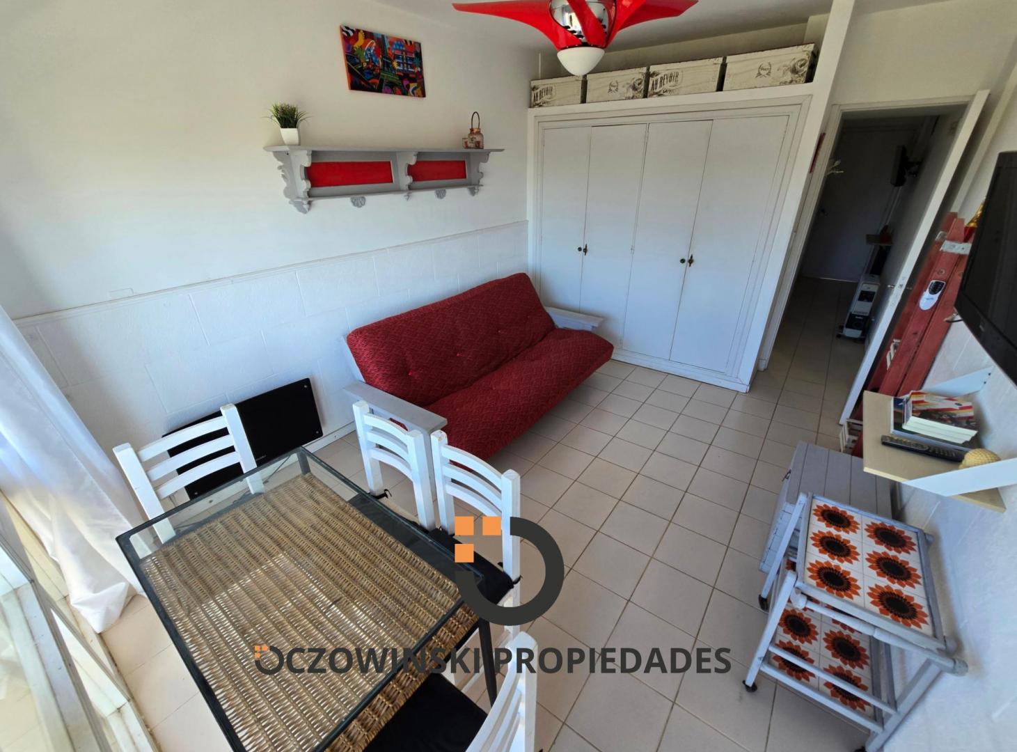 Foto de ALQUILER MONOAMBIENTE (VILLA GESELL) FRENTE AL MAR, imagen 2