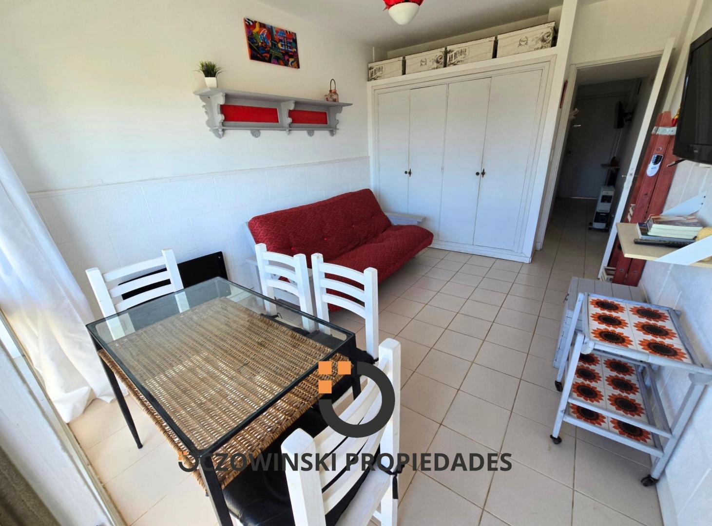 Foto de ALQUILER MONOAMBIENTE (VILLA GESELL) FRENTE AL MAR, imagen 3