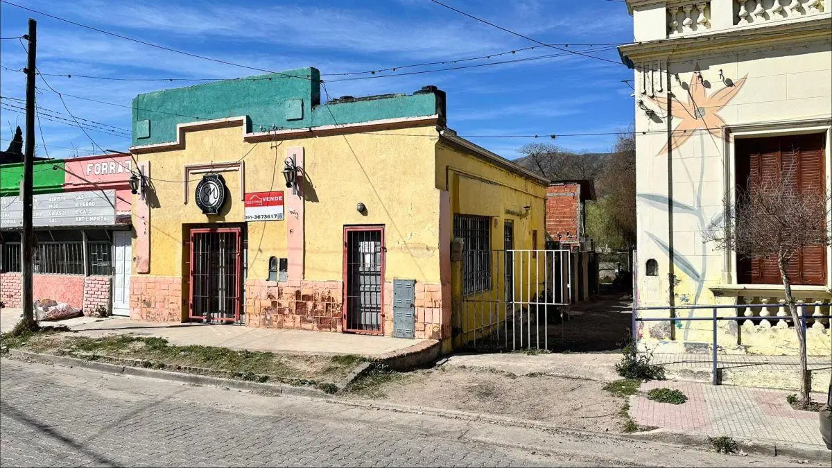 Duplex con Local Comercial en la entrada del Cosquin Rock IDEAL FLIPPING 1