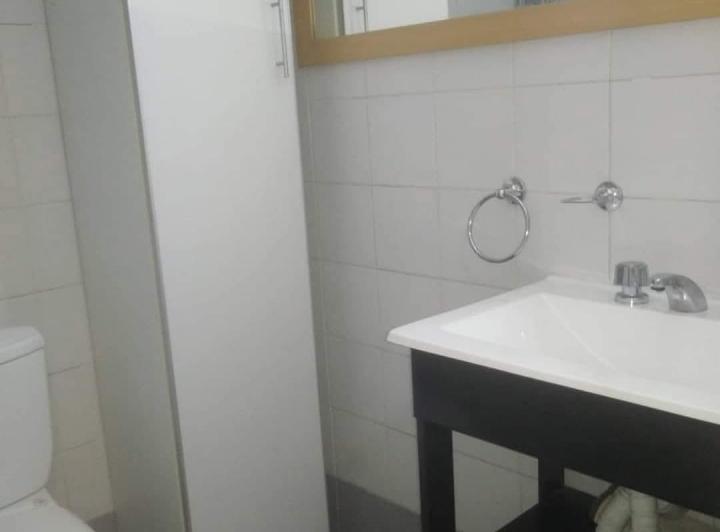 Monoambiente amoblado a pasos de facultades  5
