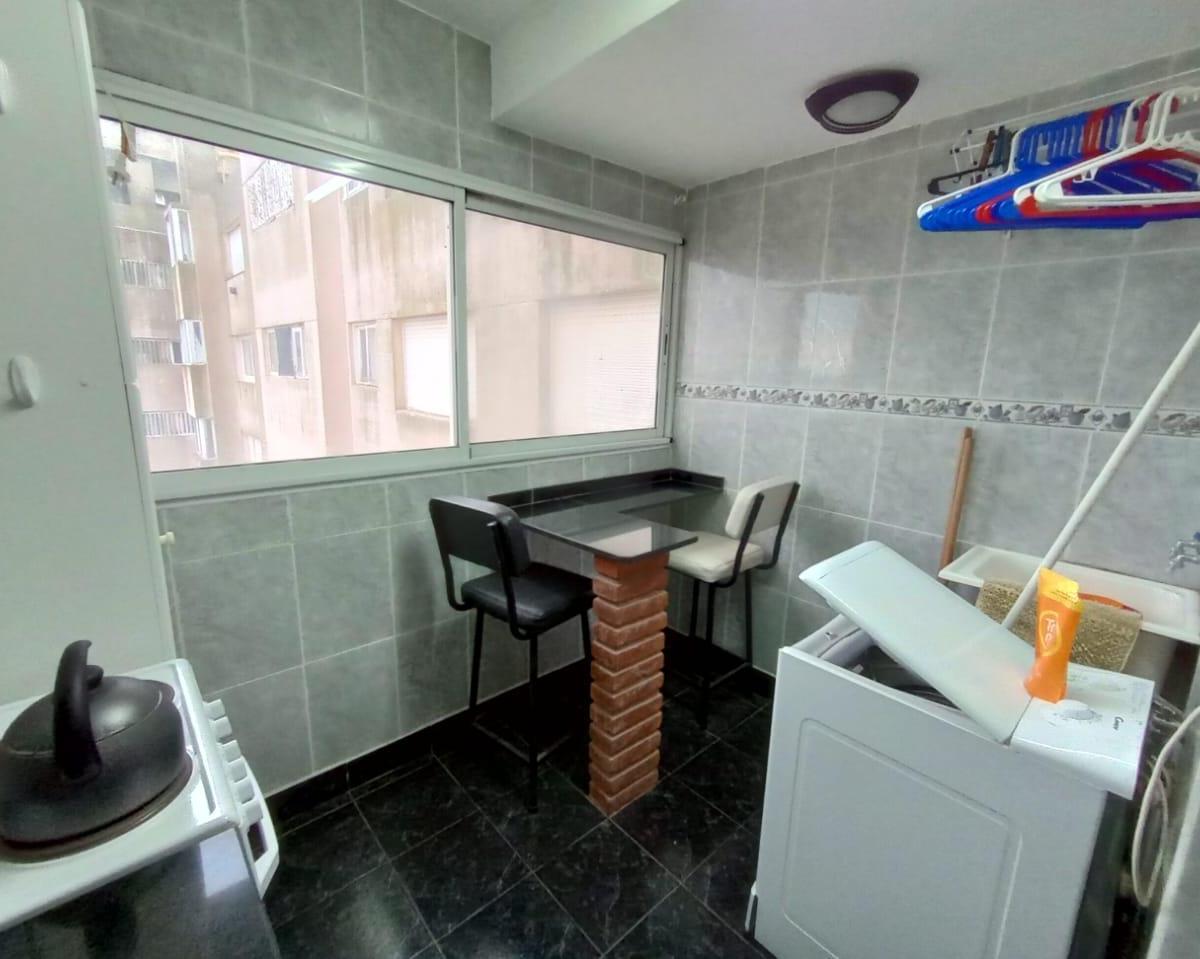 Departamento Dos Ambientes - Edificio Cherry - Miramar - Vista Lateral Al Mar 3