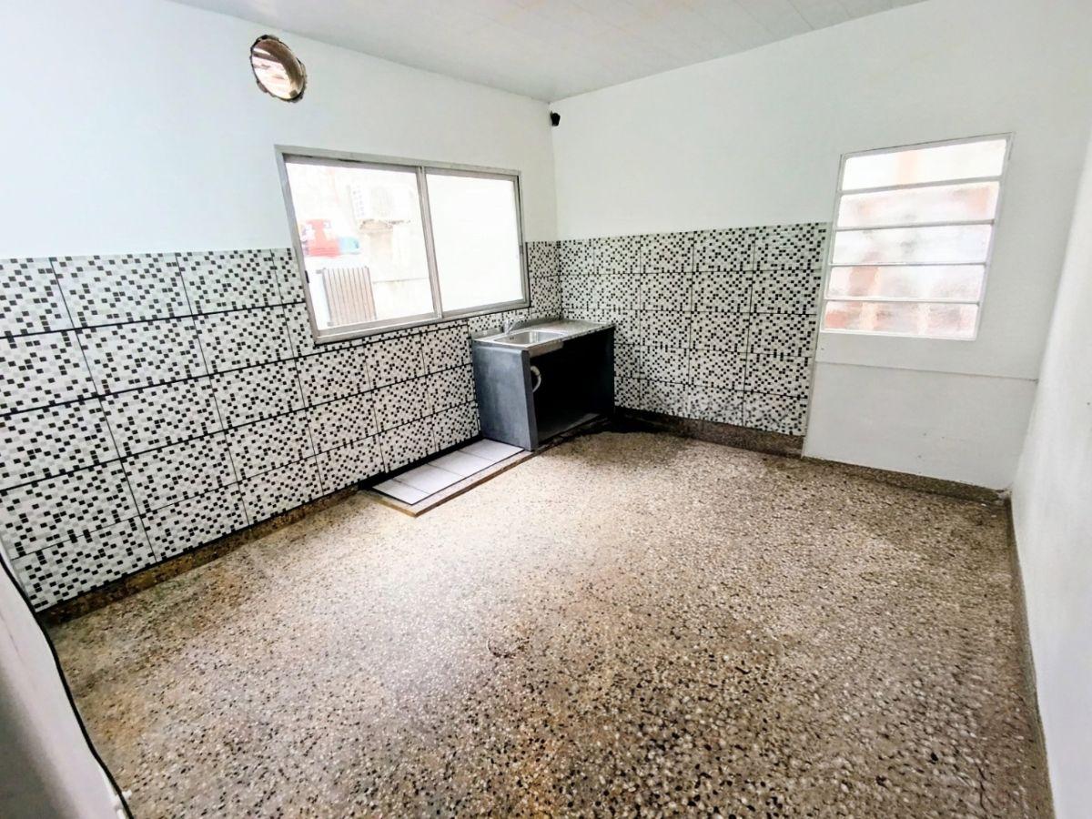 Foto de PH DE 3 AMB EN VILLA INSUPERABLE-NO PAGA EXPENSAS!, imagen 3