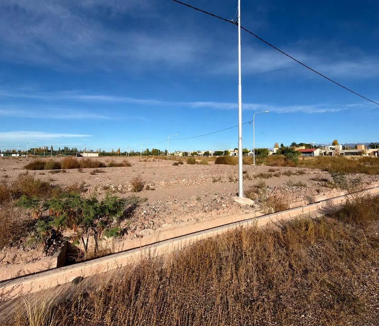 Lote Esquina en Venta. B° Agua y Energía Plan 28 2