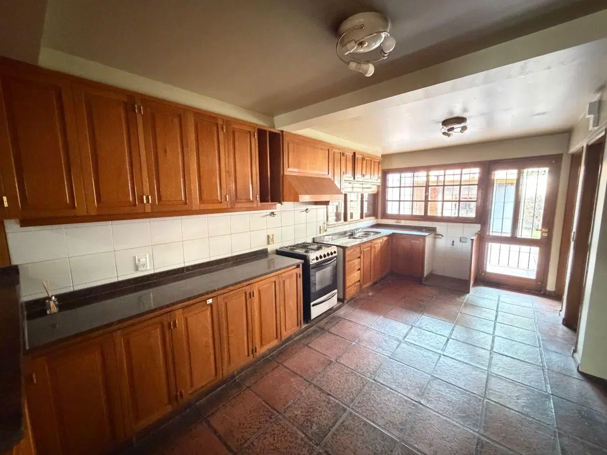 Casa de Categoría en Sexta Sección - VENTA 2