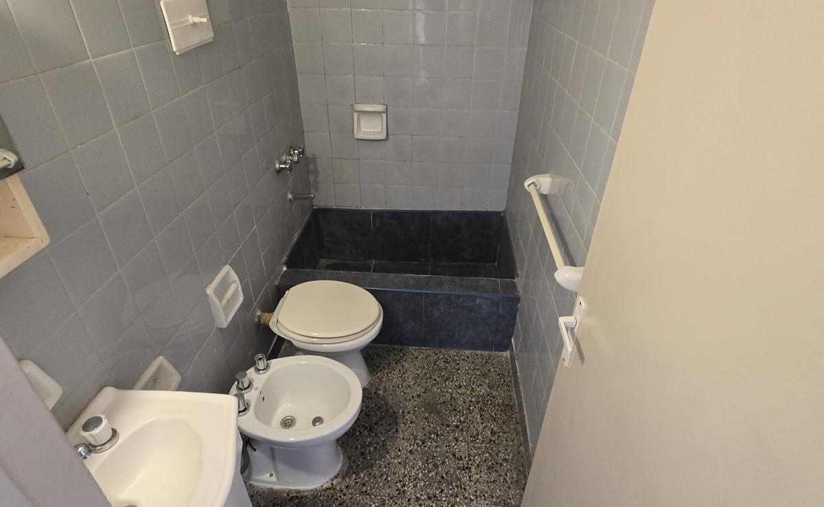 Venta Departamento 2 Ambientes Flores 3