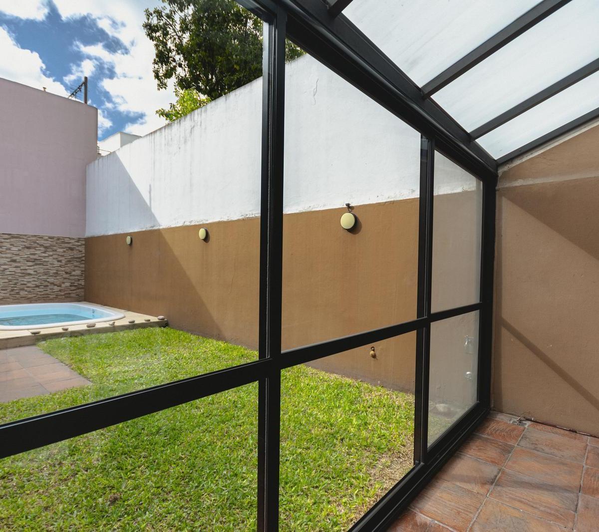 Venta Casa Triplex 5 Ambientes Cocheras Pileta Caballito 1