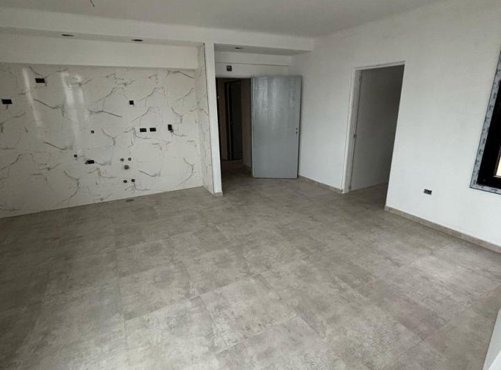 Venta departamento 3 Amb a estrenar Piso 6 3